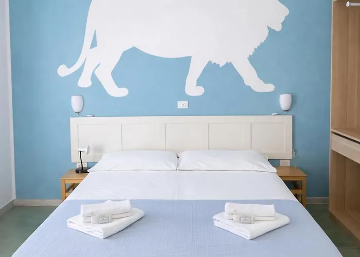 Aloha Dipendenza Silvie Rose Otel 2*