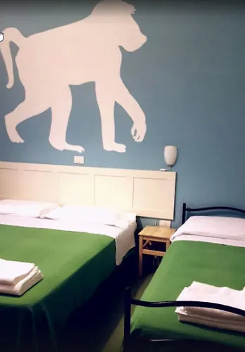 Aloha Dipendenza Silvie Rose 2* 切塞纳蒂科