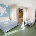 Ξενοδοχείο Aloha Dipendenza Silvie Rose