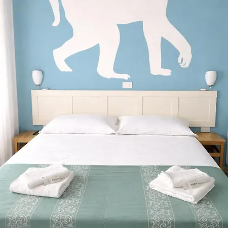 Aloha Dipendenza Silvie Rose Hotel 2*
