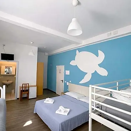 Aloha Dipendenza Silvie Rose Hotel 2*