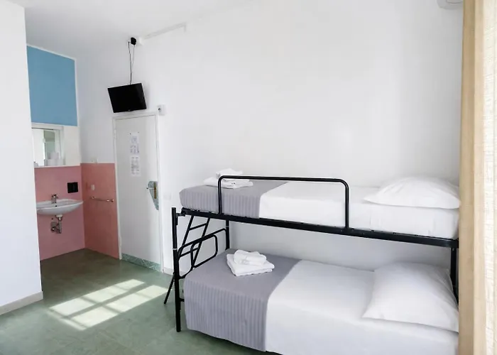 Otel Aloha Dipendenza Silvie Rose