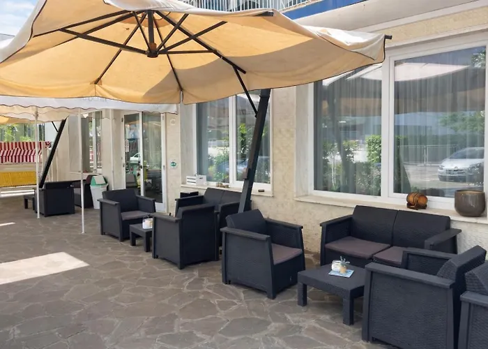 Aloha Dipendenza Silvie Rose 2* Cesenatico