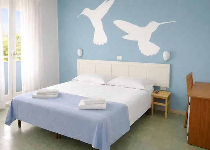 Otel Aloha Dipendenza Silvie Rose 2*