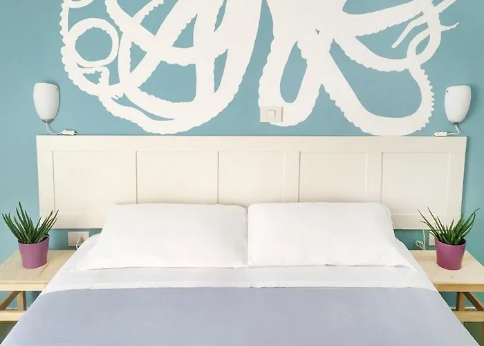 Otel Aloha Dipendenza Silvie Rose 2*